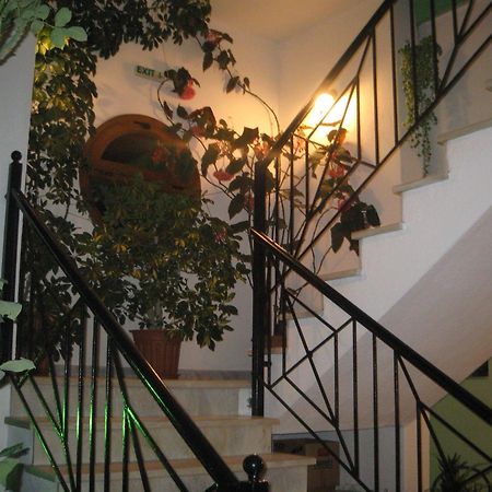 Palatino Studios Agia Paraskevi  Bagian luar foto